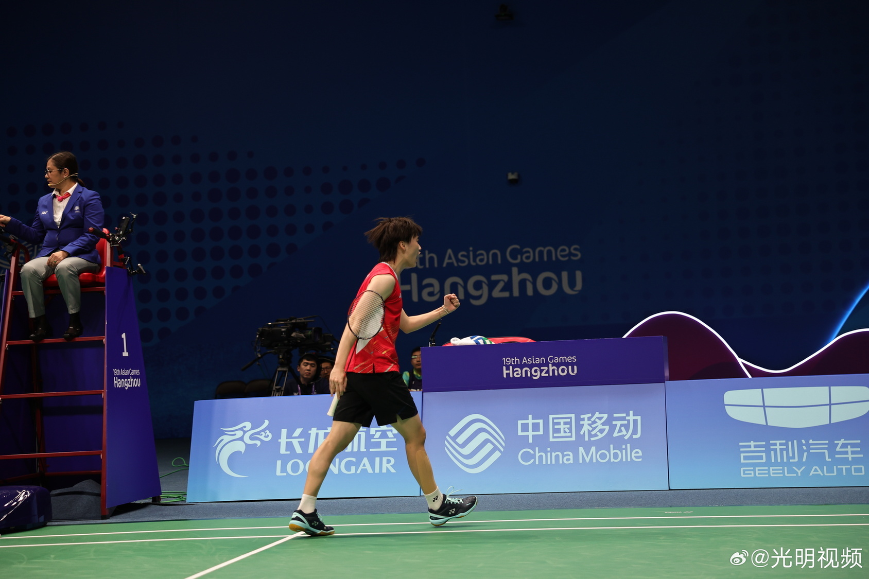 坎贝尔凭借 坎贝尔凭借