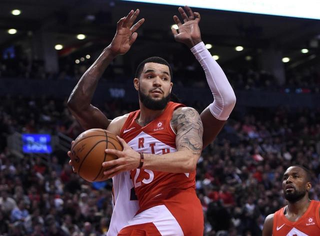 交锋背后有 交锋背后有