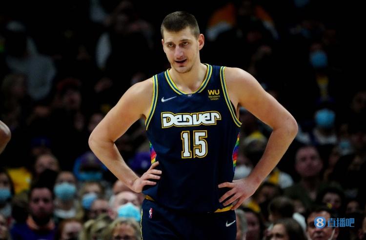 还有多名曾 还有多名曾