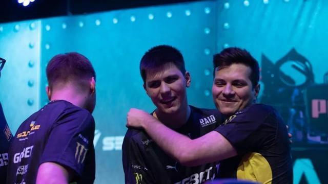 不是偶然 不是偶然