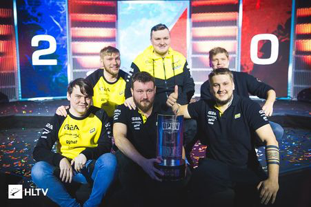 并为您呈现 并为您呈现