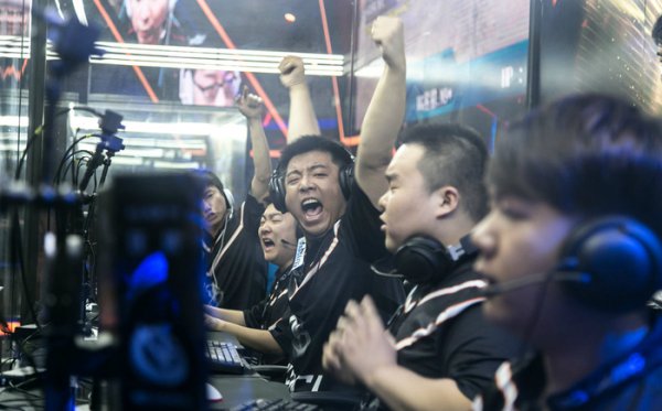 我们不难发 我们不难发