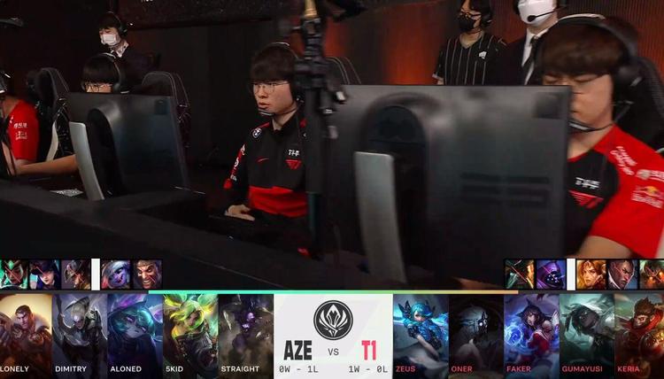 首回合交锋 首回合交锋