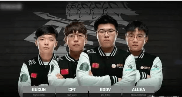 阿斯顿维拉 阿斯顿维拉