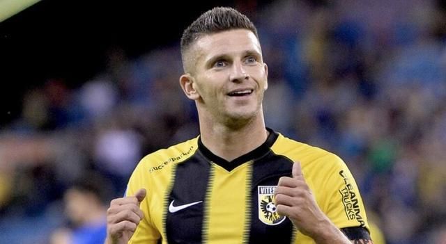 赛场面对技 赛场面对技