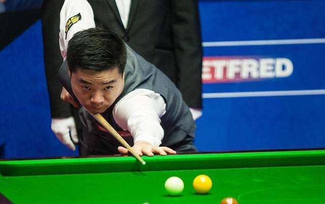 国政府的共 国政府的共