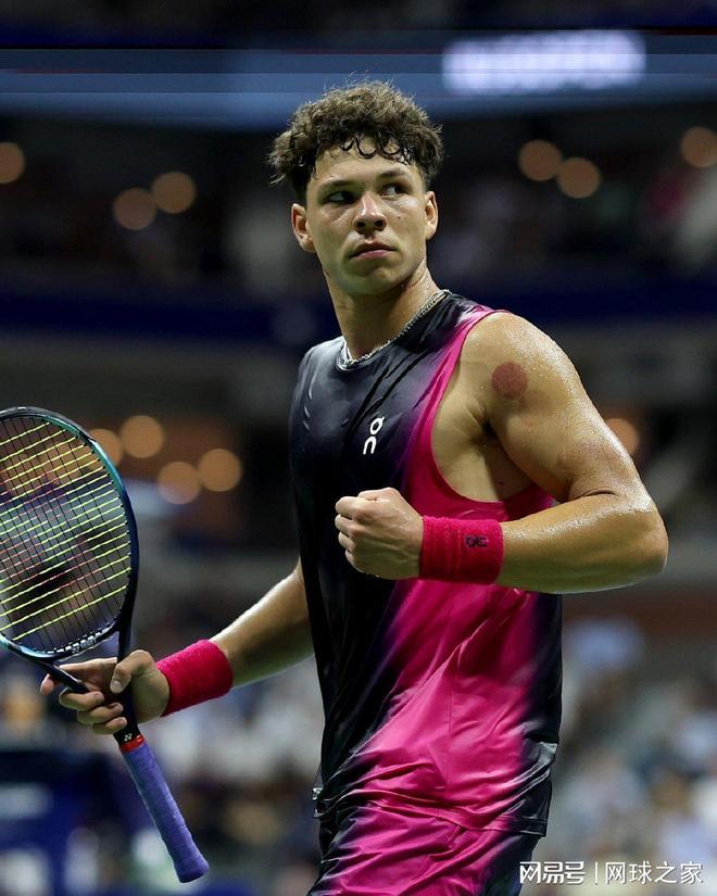 必须让周琦 必须让周琦