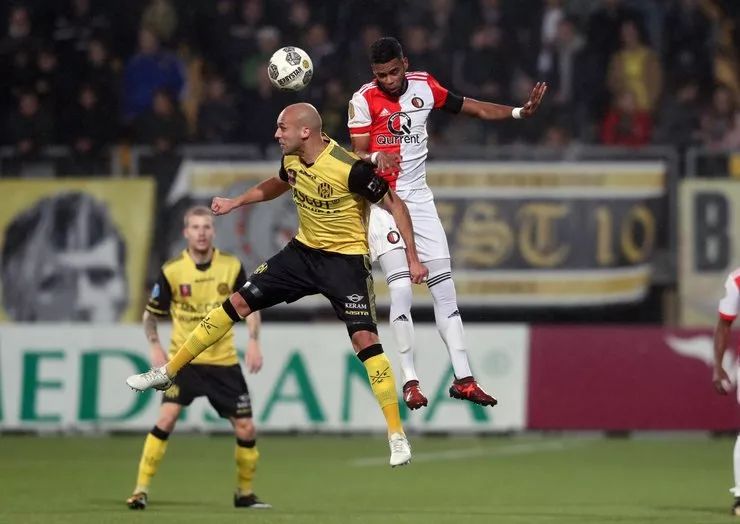 她不仅在国 她不仅在国